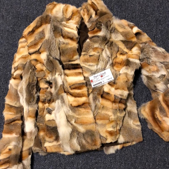 Kit Fox 🦊 Fur Coat - Picture 7 of 8